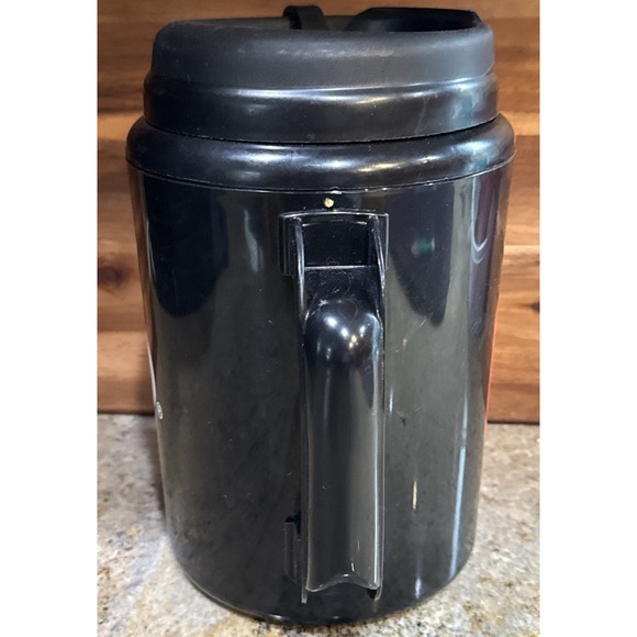 QuikTrip Vintage Plastic Refill Travel Mug 32oz Black Red/White Logo QT - Picture 4 of 13